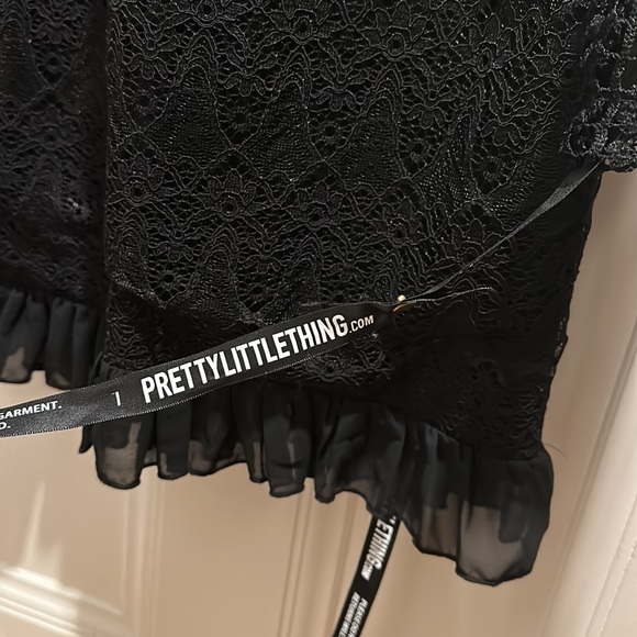 PrettyLittleThing - black dress size 4 NWT - Picture 4 of 6